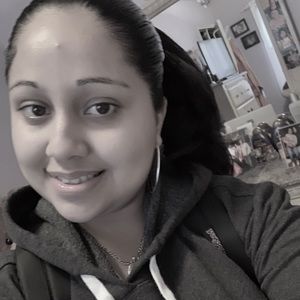 Meet your Posher, Nallely